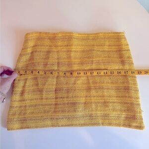 Alice and olivia mini skirt golden yellow size 10 zipper back